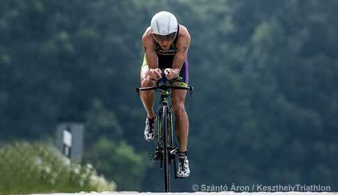 Triathlet Zoltán Petsuk über seine Erfahrungen mit Elektrostimulation