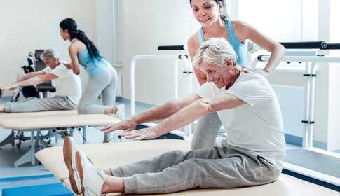 Rehabilitation nach Lähmung zu Hause