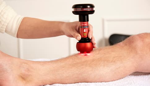 Unterschenkelgeschwür mit Softlaser behandeln – Wie du die Heilung zu Hause unterstützen kannst