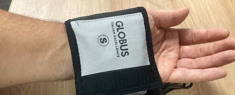 Magnetfeldtherapie am Handgelenk